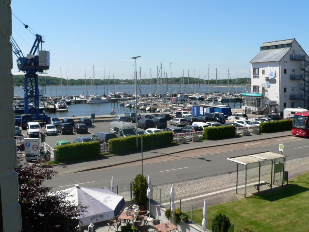 Hotel Und Restaurant Olschewski'S Schleswig Ngoại thất bức ảnh